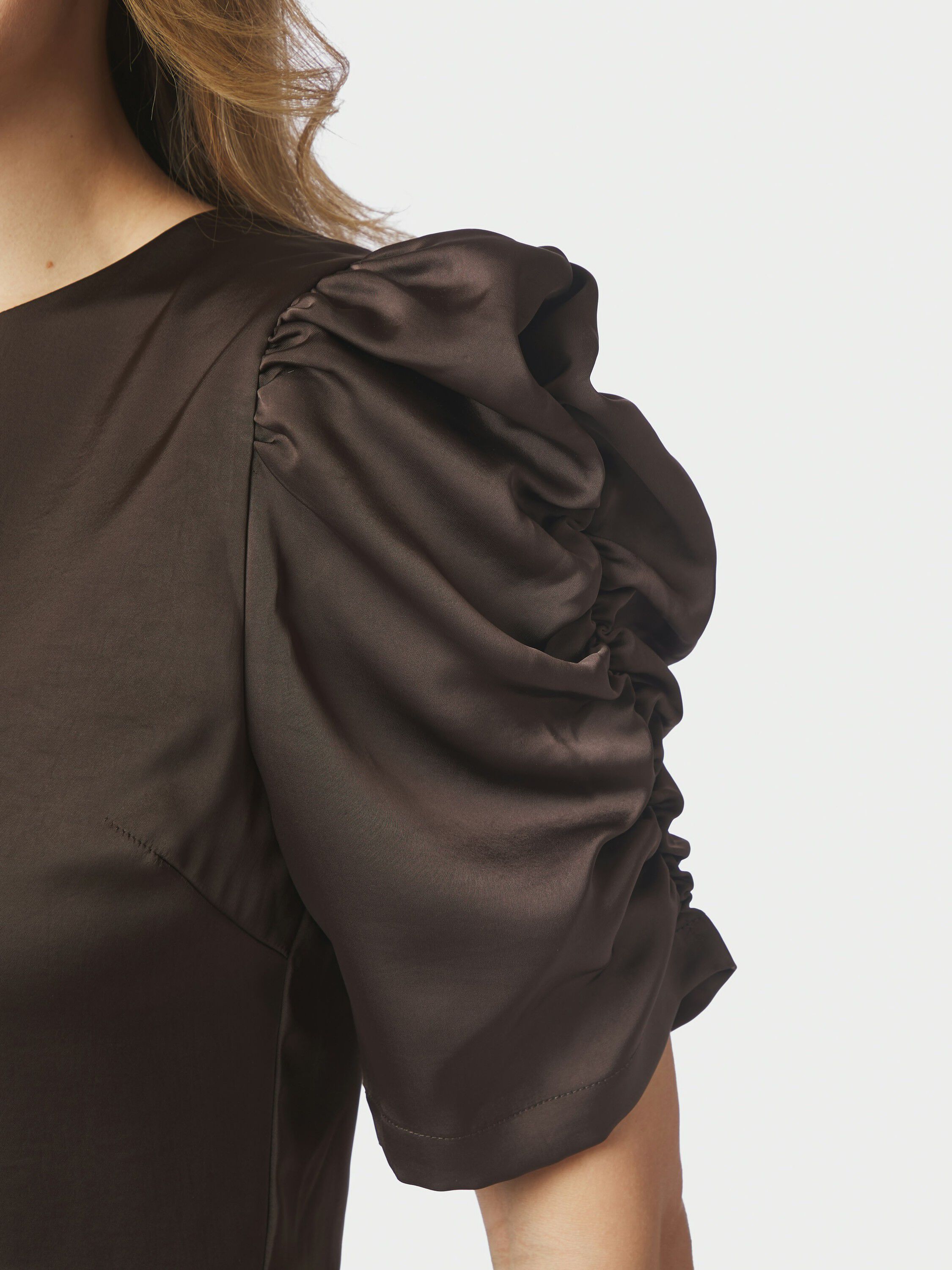 Benua Heavy Sateen-blus