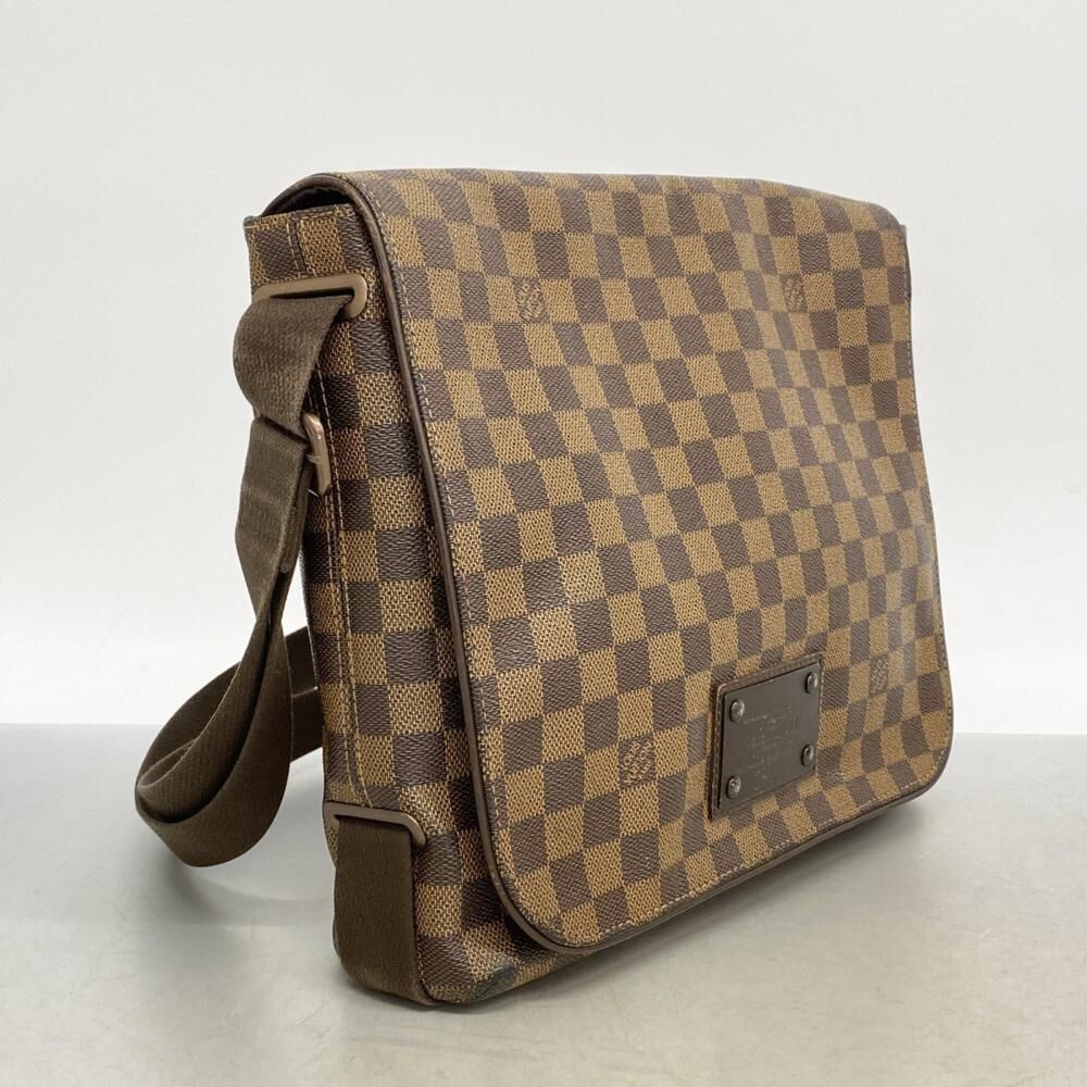 Louis Vuitton Shoulder Bags