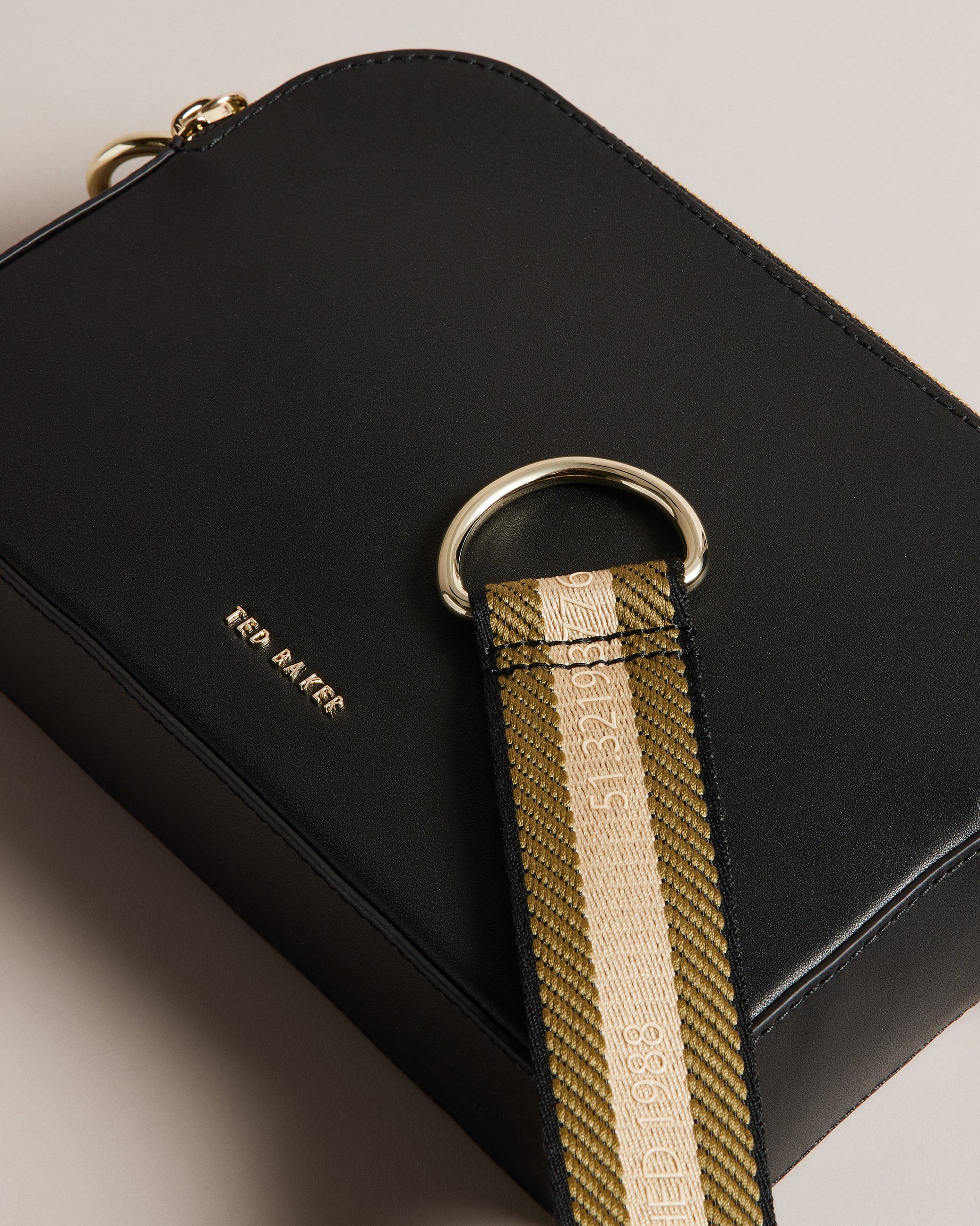 DARCELO Branded Webbing Camera Bag