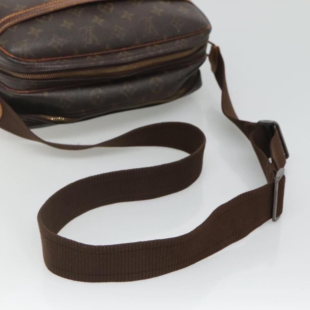 Louis Vuitton Reporter