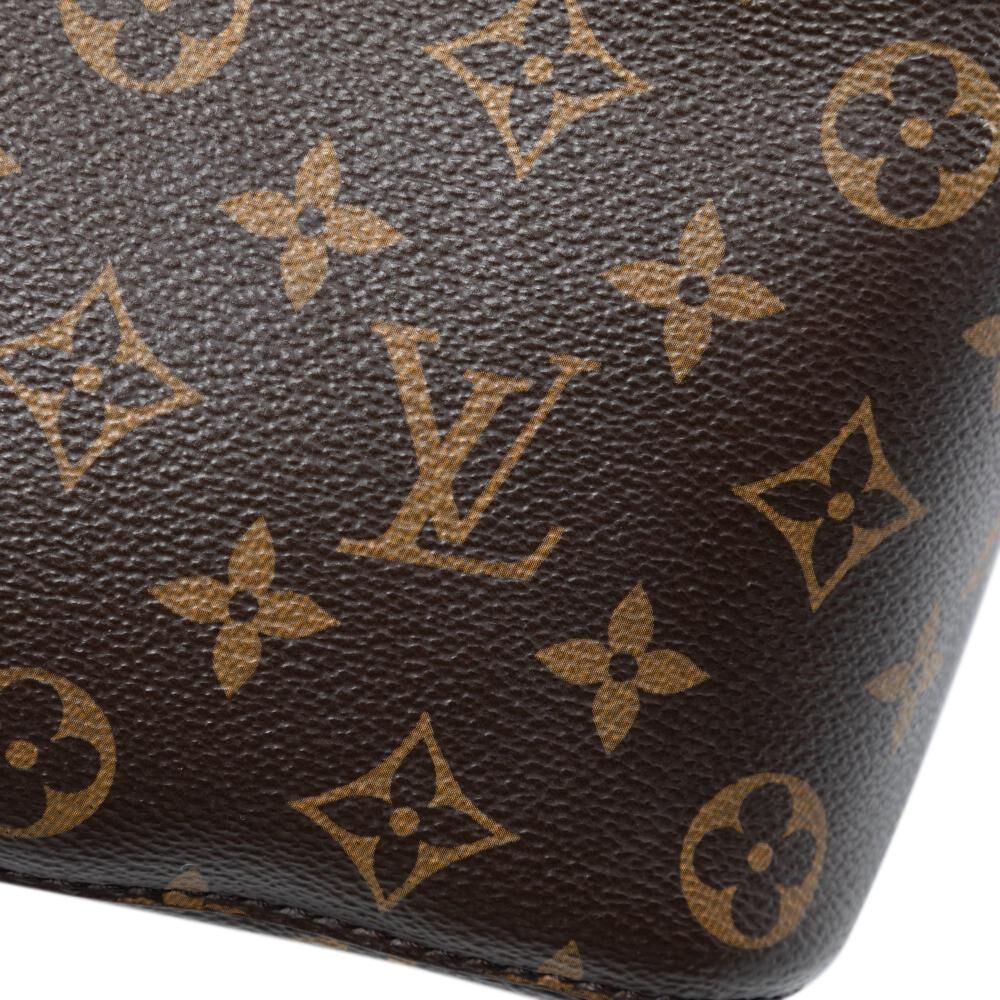 Louis Vuitton Bucket Bag