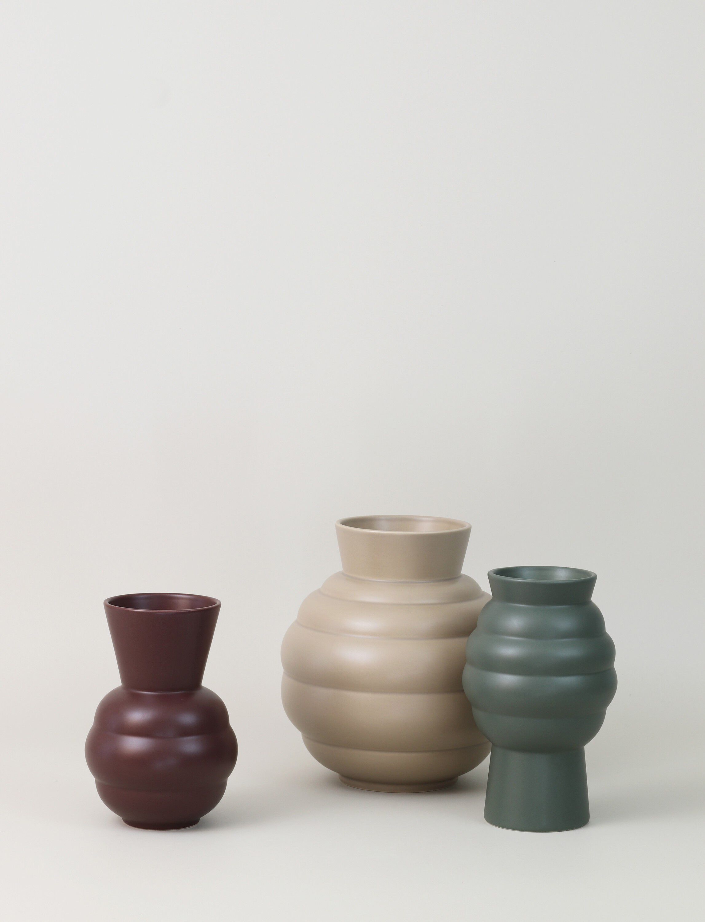 Tortus Archie vas No2 H 23. 5 cm dark green