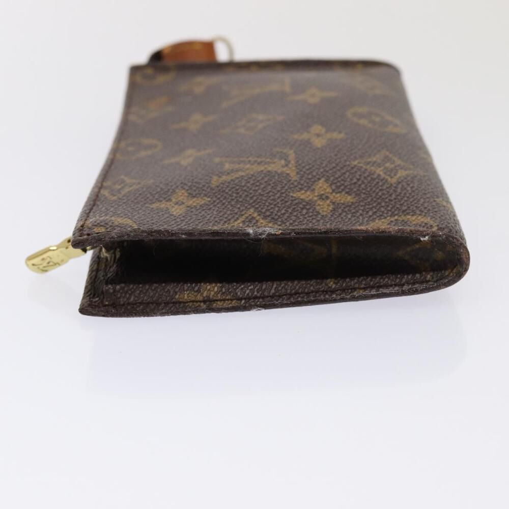 Louis Vuitton Pouch