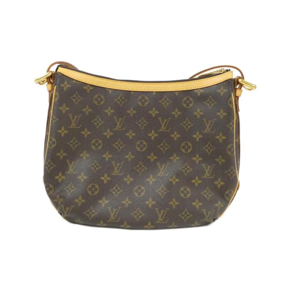 Louis Vuitton Shoulder Bags