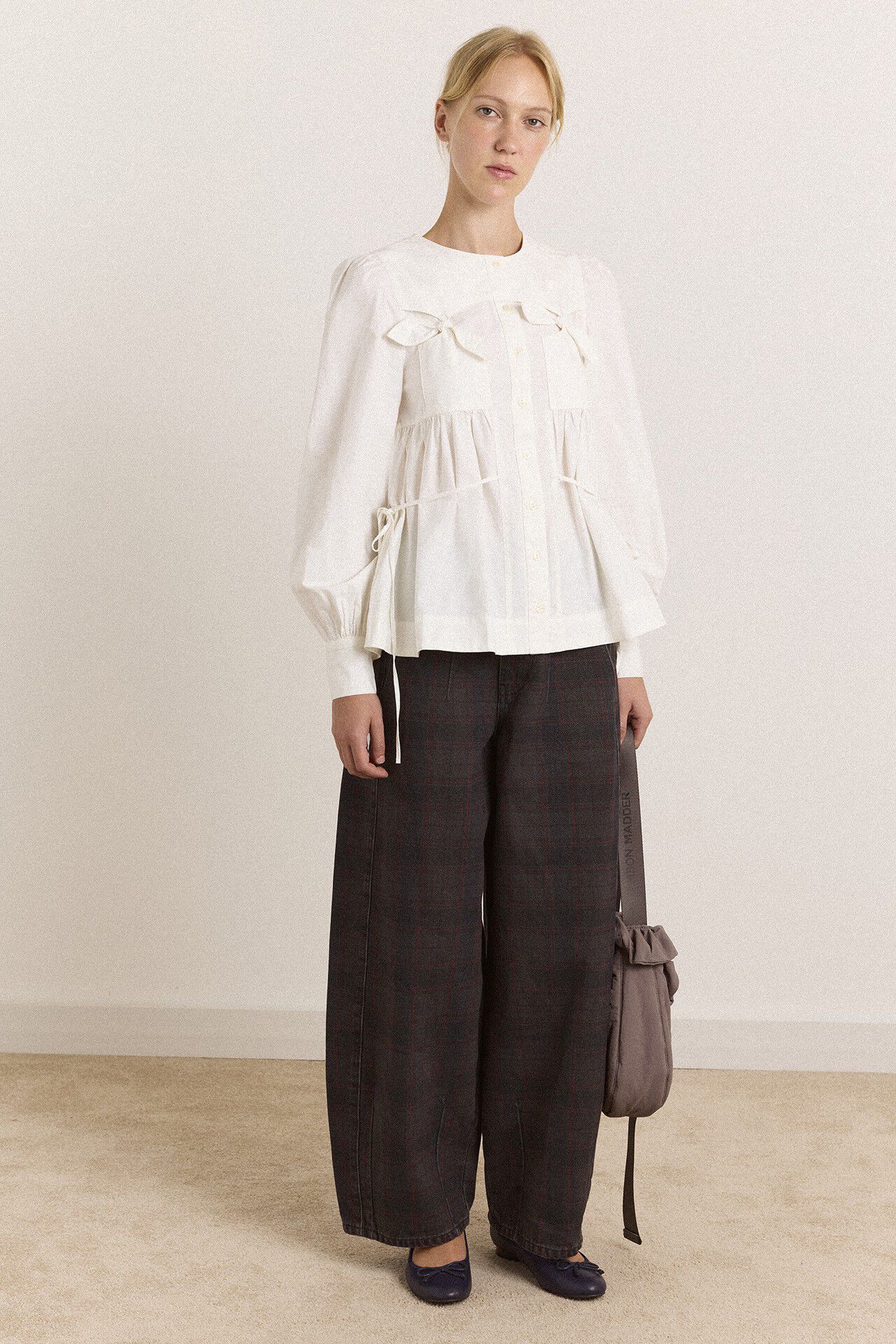 LETTIE BOW DETAIL BLOUSE - WHITE