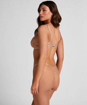 Prina Brazilian