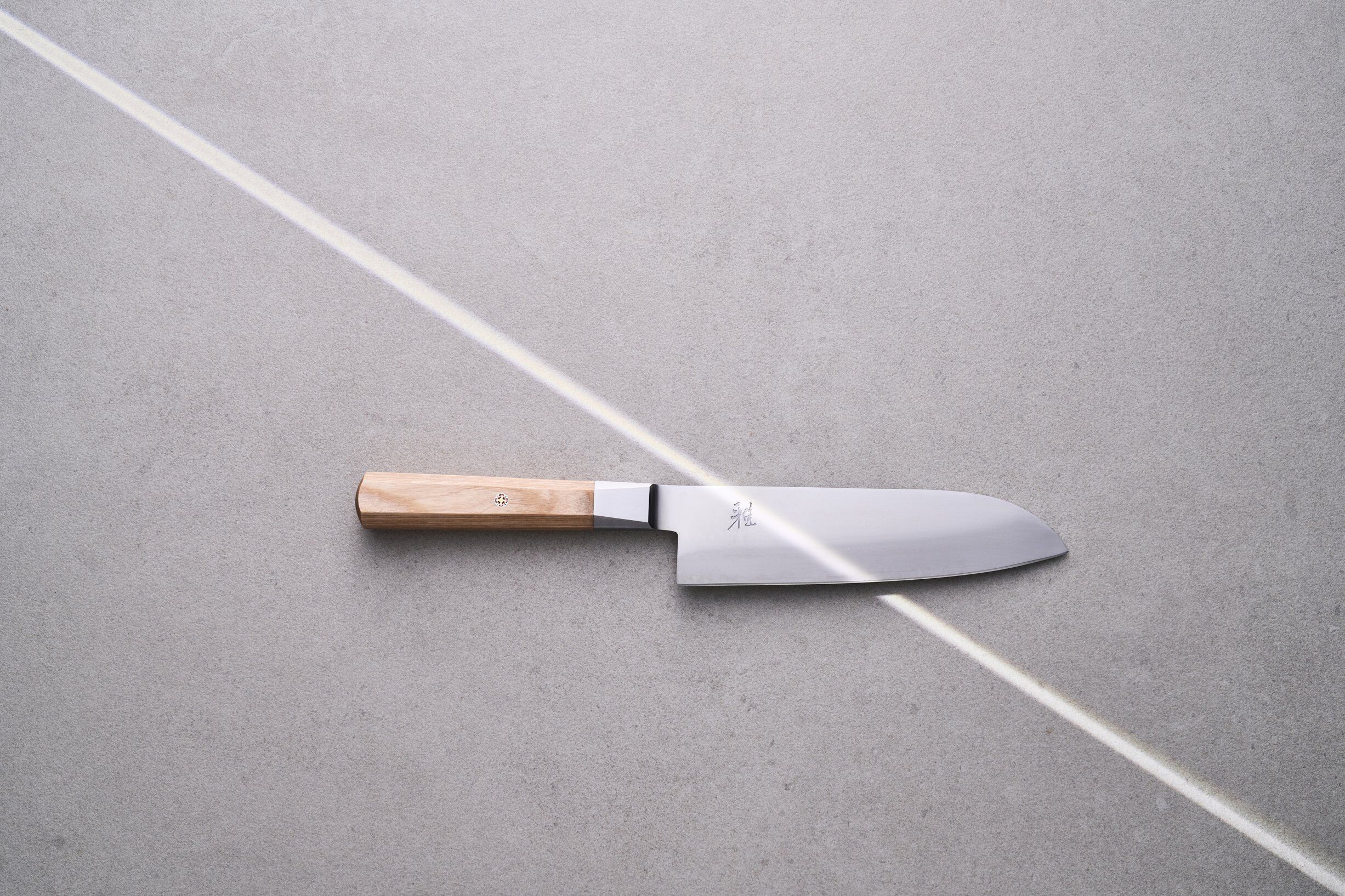 Koya Santoku Japansk kockkniv 18 cm, Beige, Fin egg