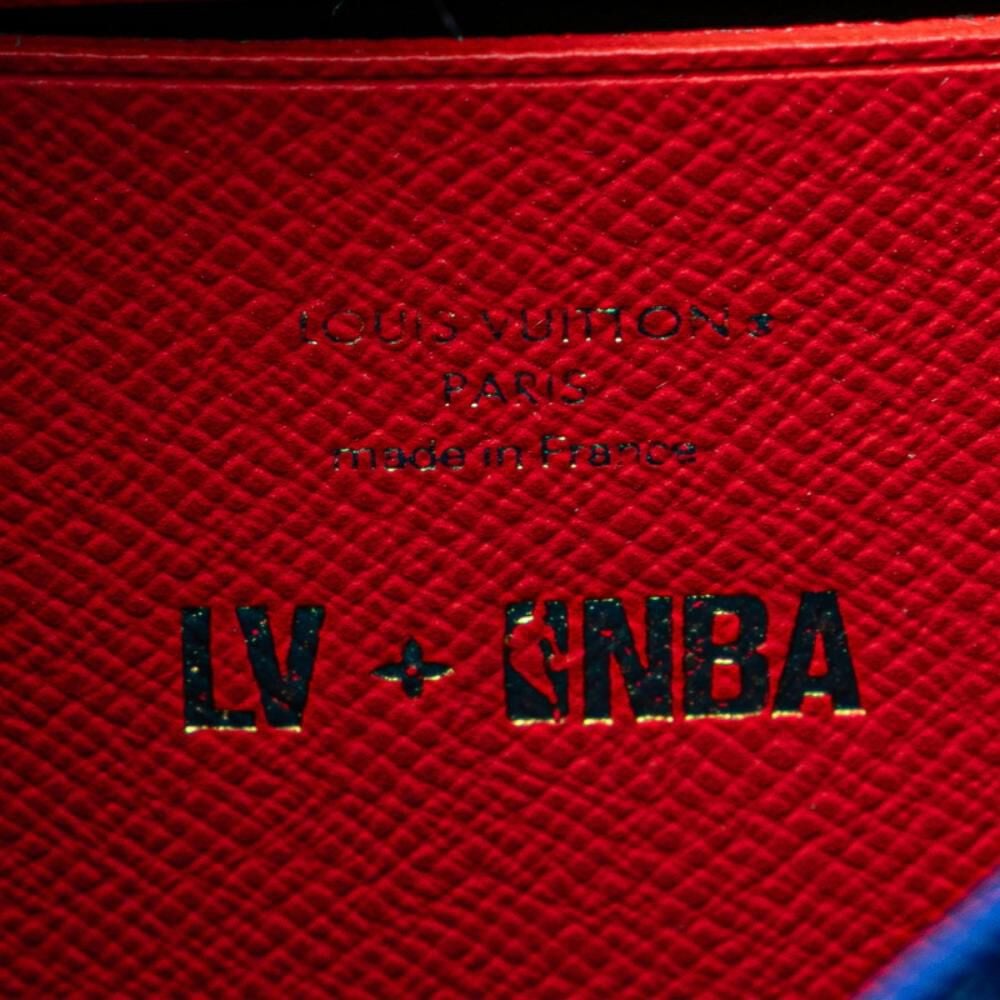 Louis Vuitton Crossbody Bag