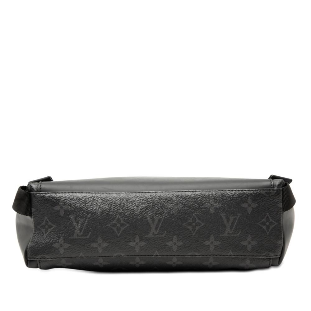 Louis Vuitton Crossbody Bag
