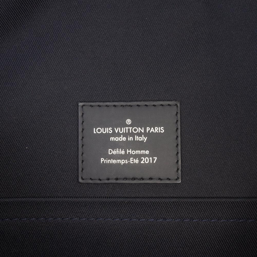 Louis Vuitton Messenger