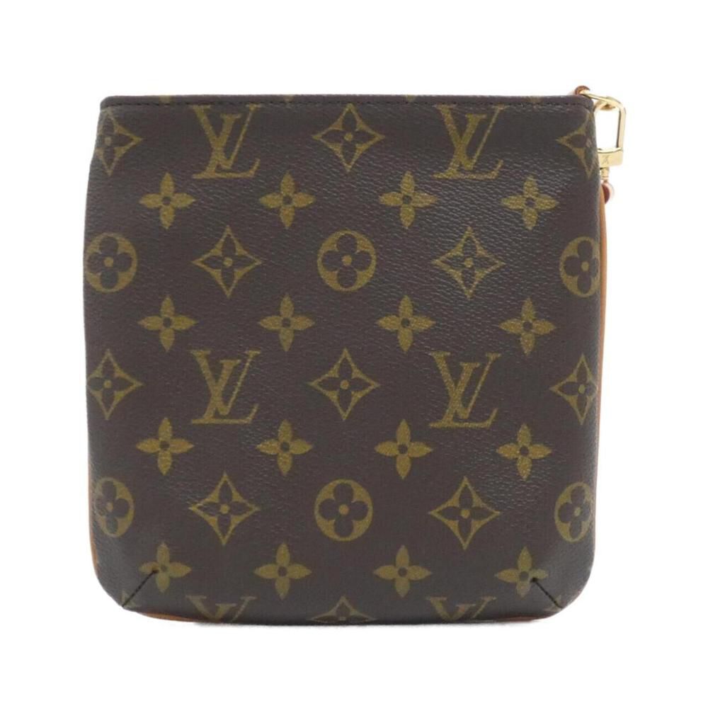 Louis Vuitton Clutch