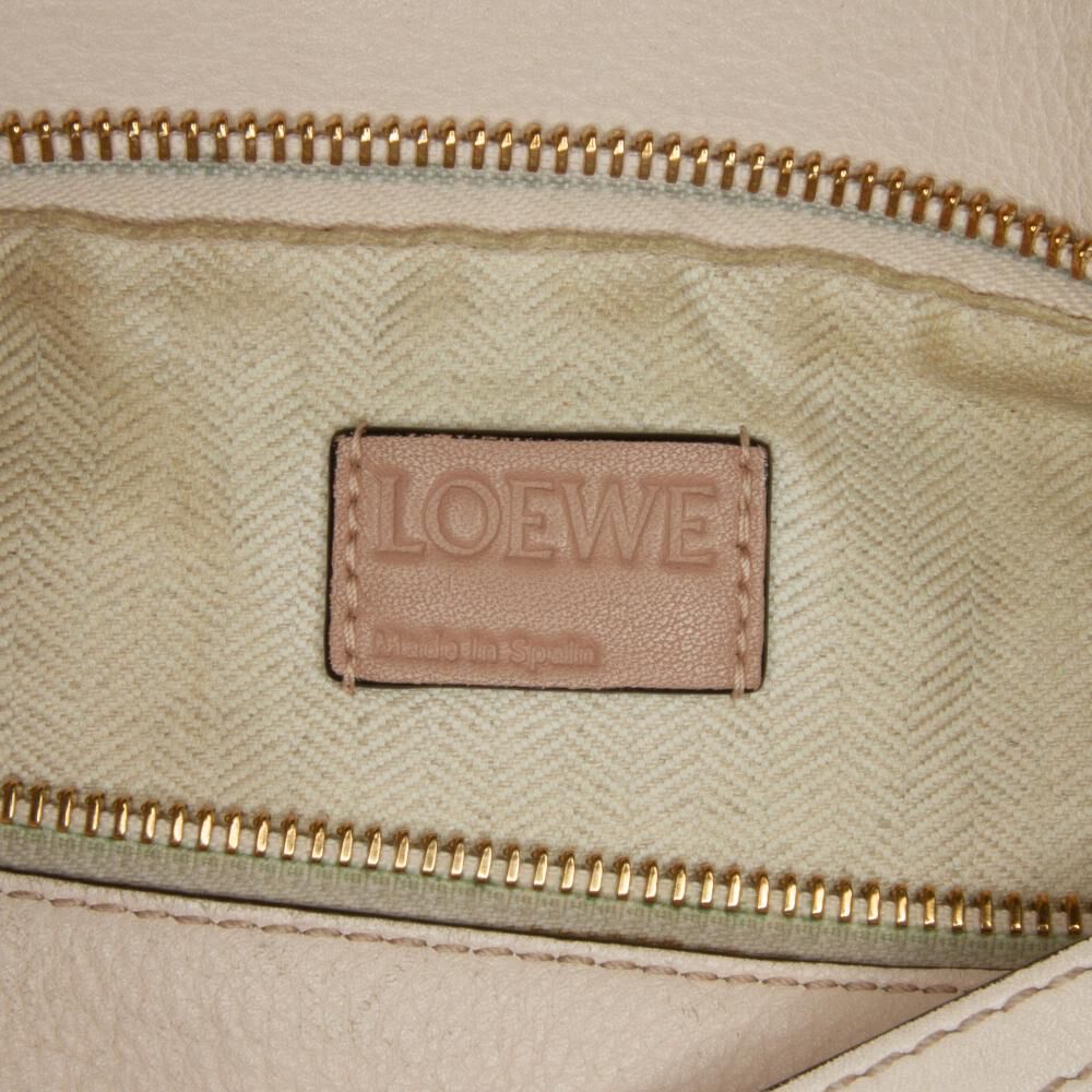 Loewe Puzzle