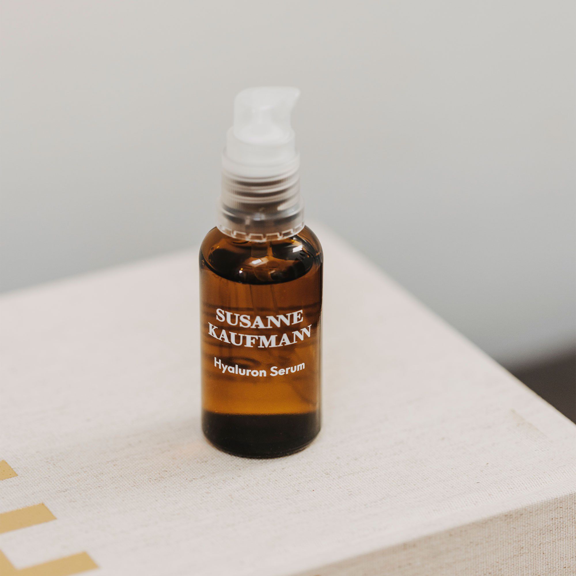 SK HYALURON SERUM 30 ML