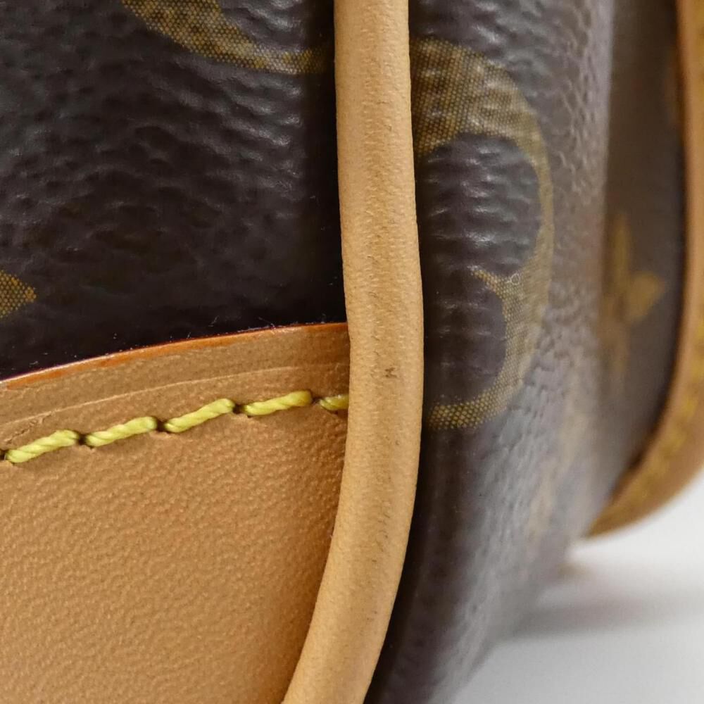 Louis Vuitton Shoulder Bags