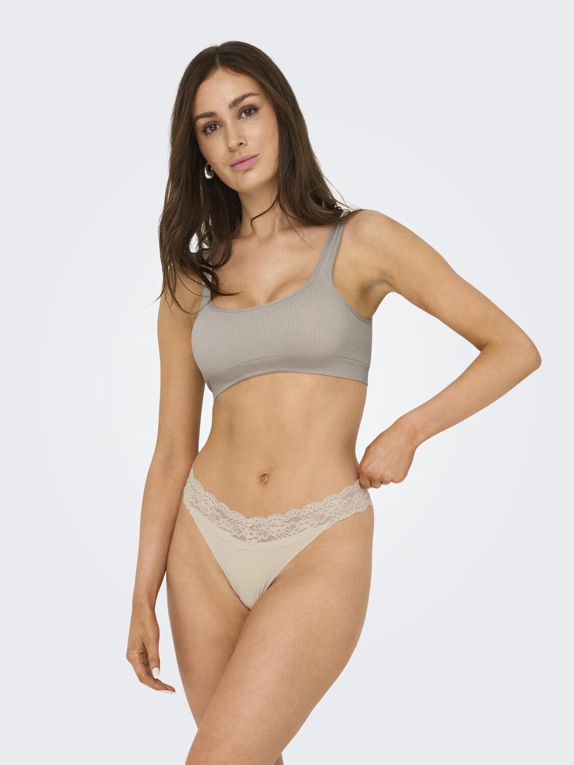 ONLCHLOE LACE S. S THONG 3-PACK ACC