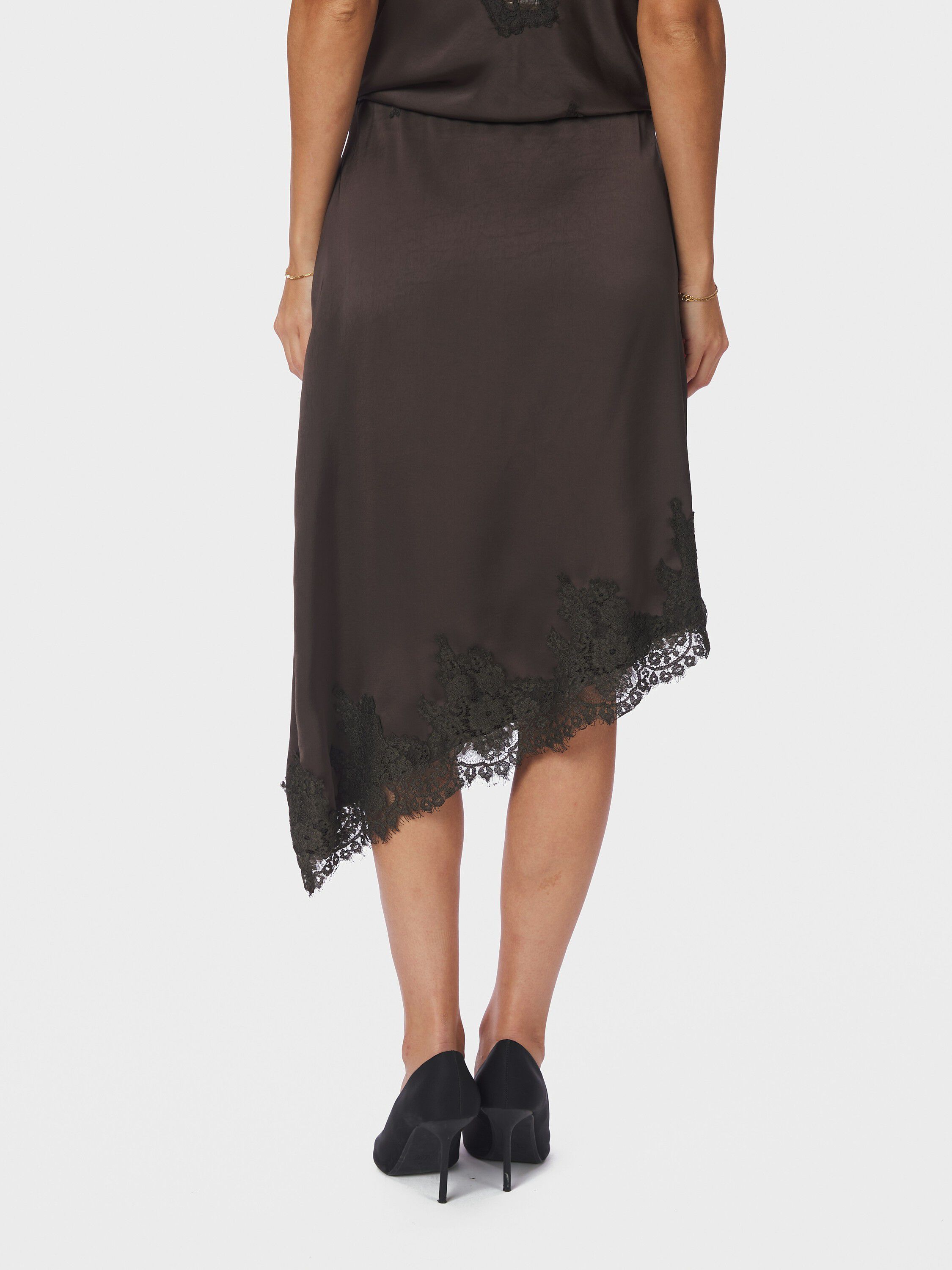 Fiora Lace Skirt
