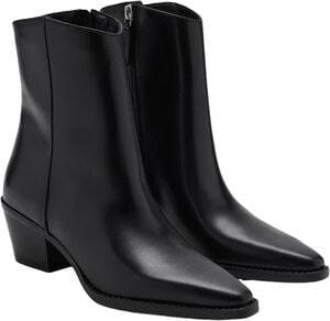 Leather ankle boots with block heel