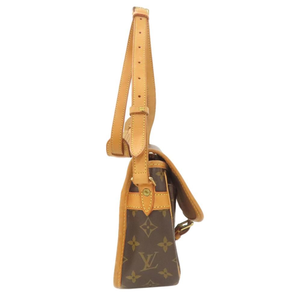 Louis Vuitton Saumur