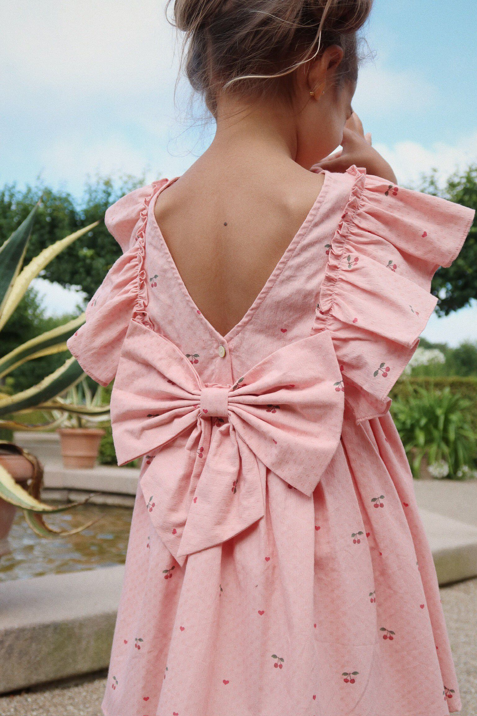 EVIA FRILL DRESS GOTS