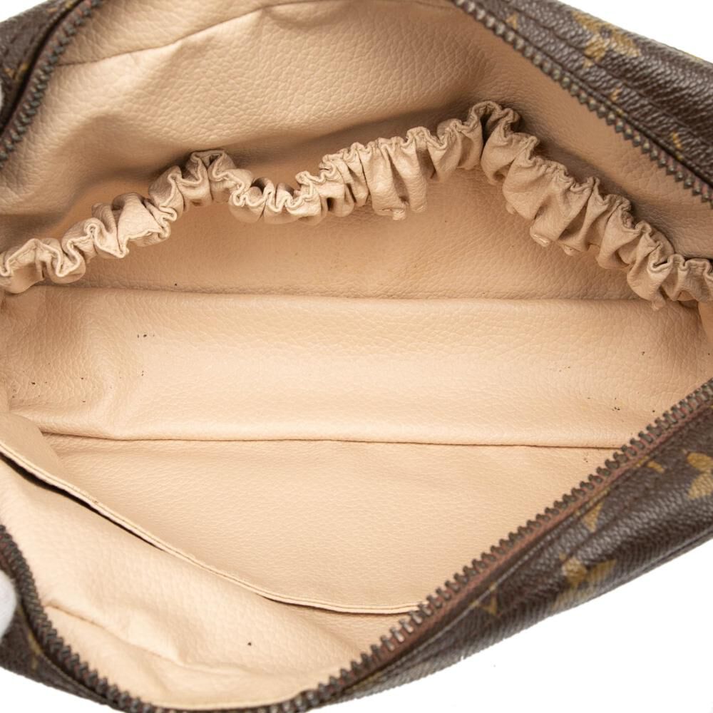 Louis Vuitton Trousse Toilette