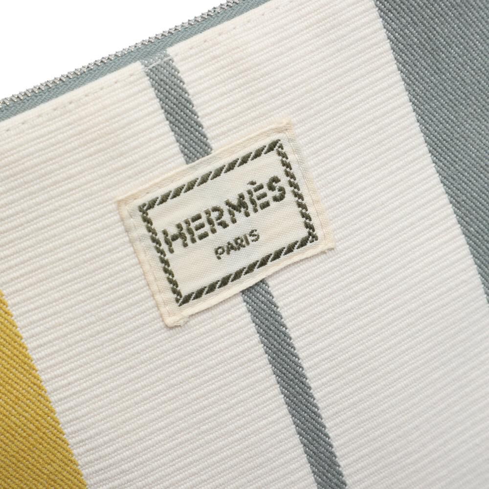 Herm&egrave;s Pouch