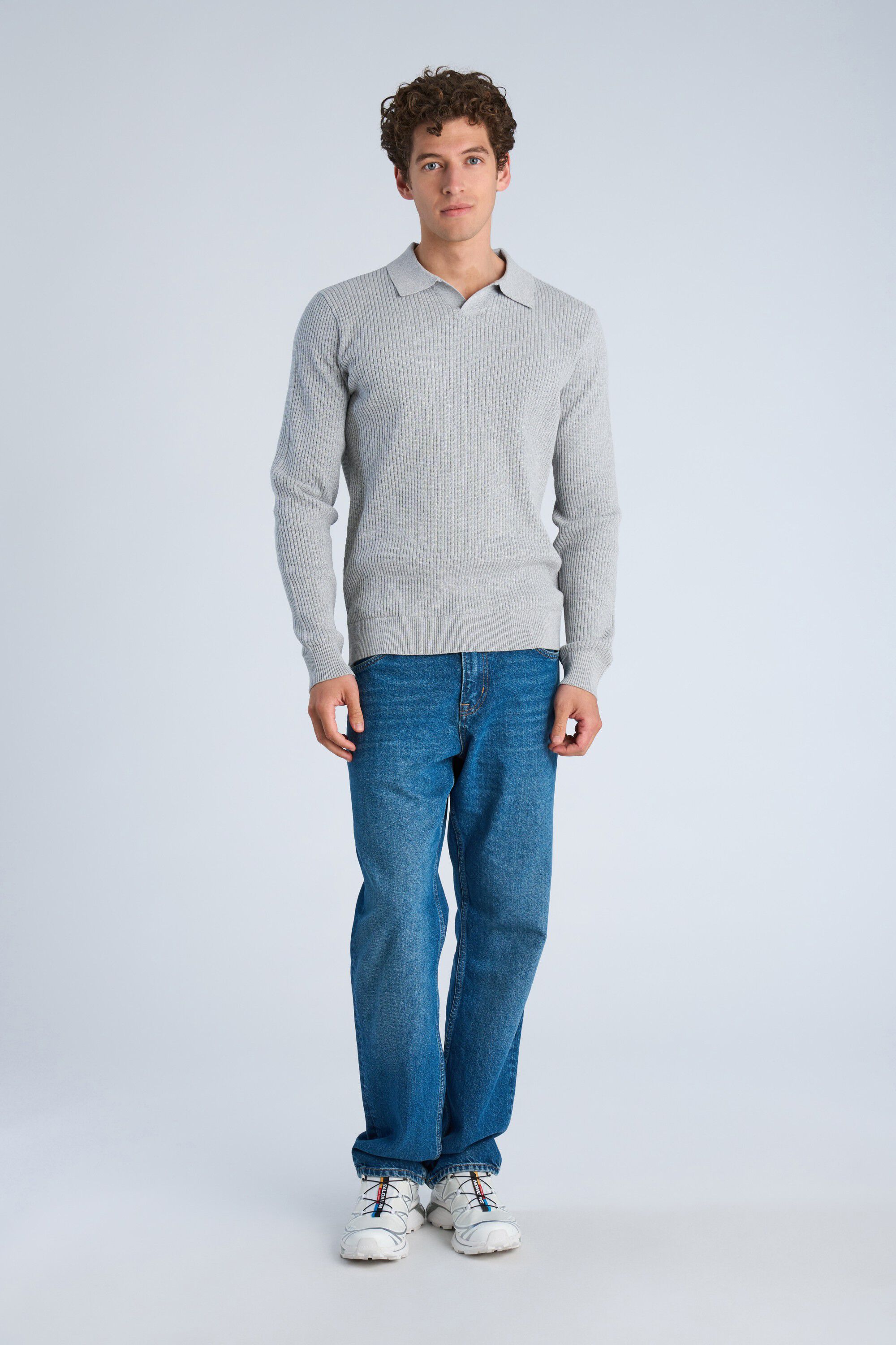 Ribbed L/S v-neck polo