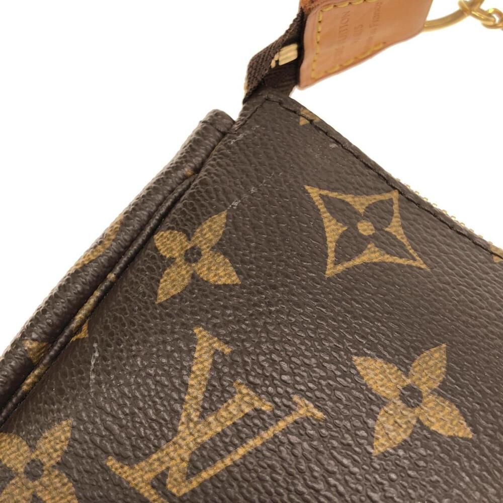 Louis Vuitton Pochette Accessoires