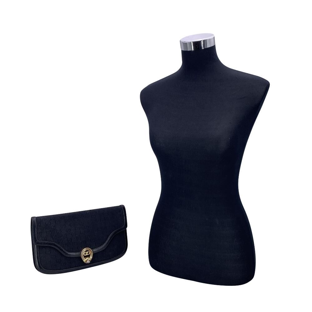 Gucci Clutch