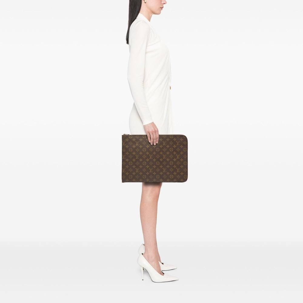 Louis Vuitton Poche Documents