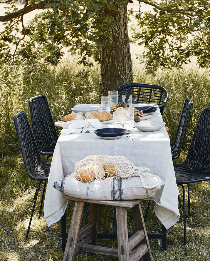 GRAINY salad plate, dark blue