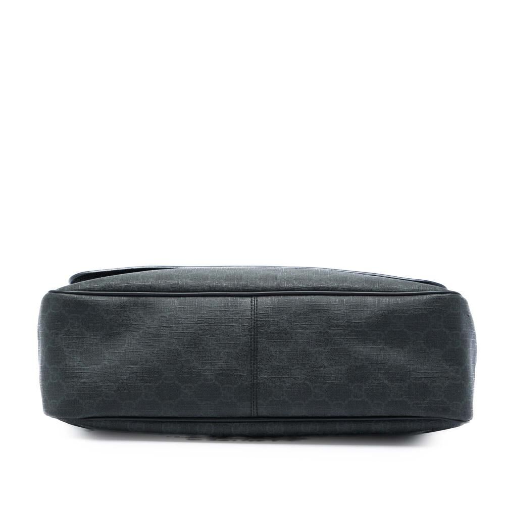 Gucci Messenger Bag