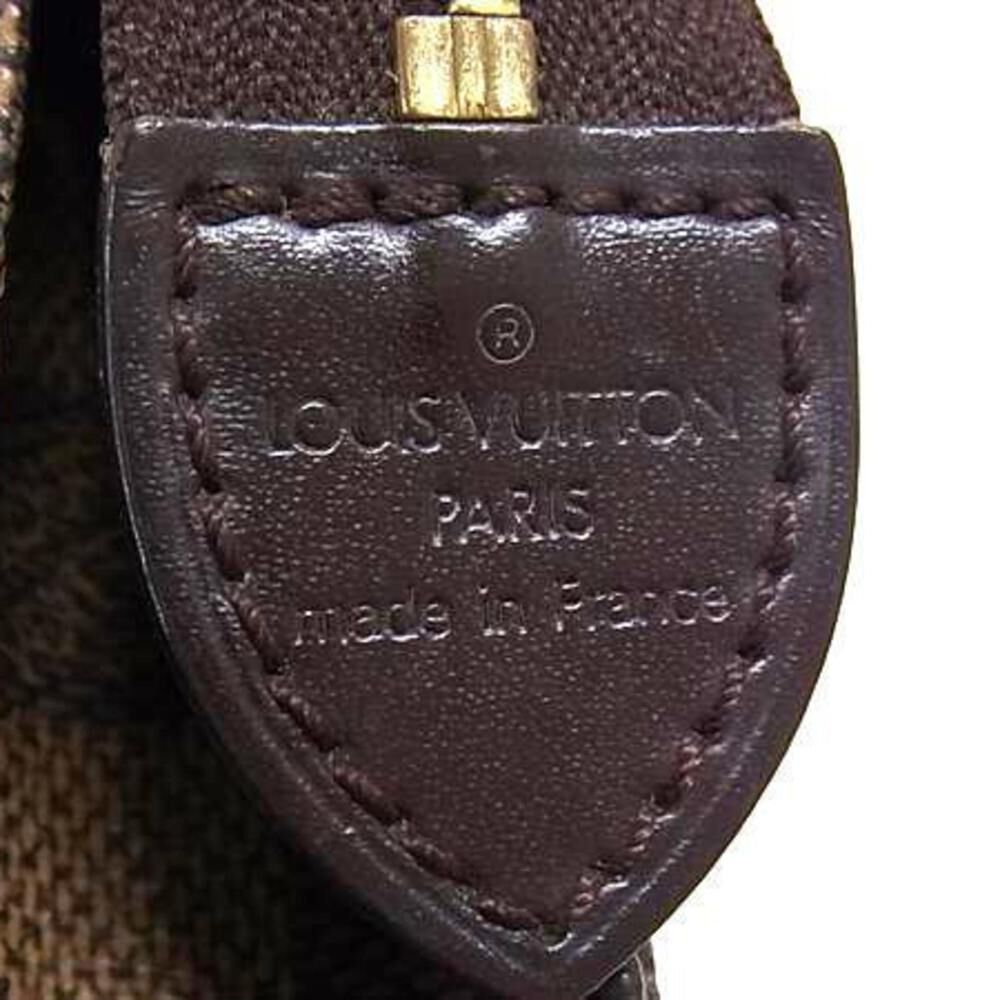 Louis Vuitton Poche Toilette