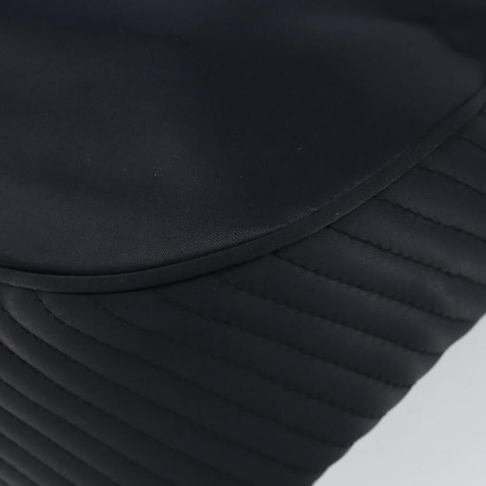 Yves Saint Laurent Shoulder Bag