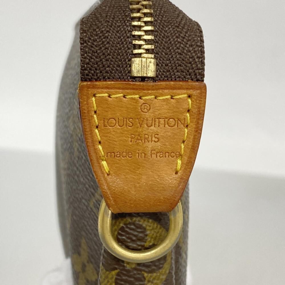 Louis Vuitton Pochette Accessoires