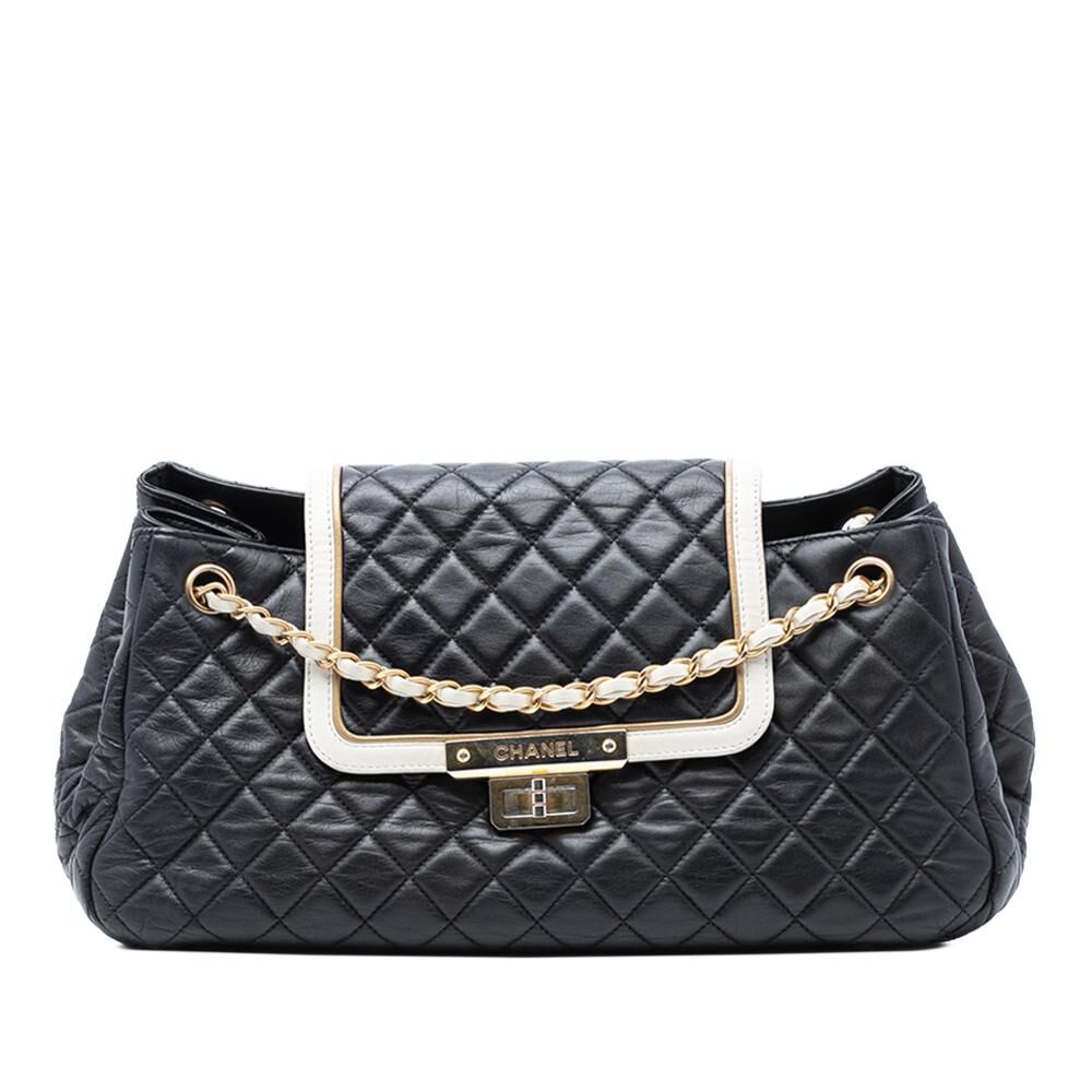 Chanel Shoulder Bag