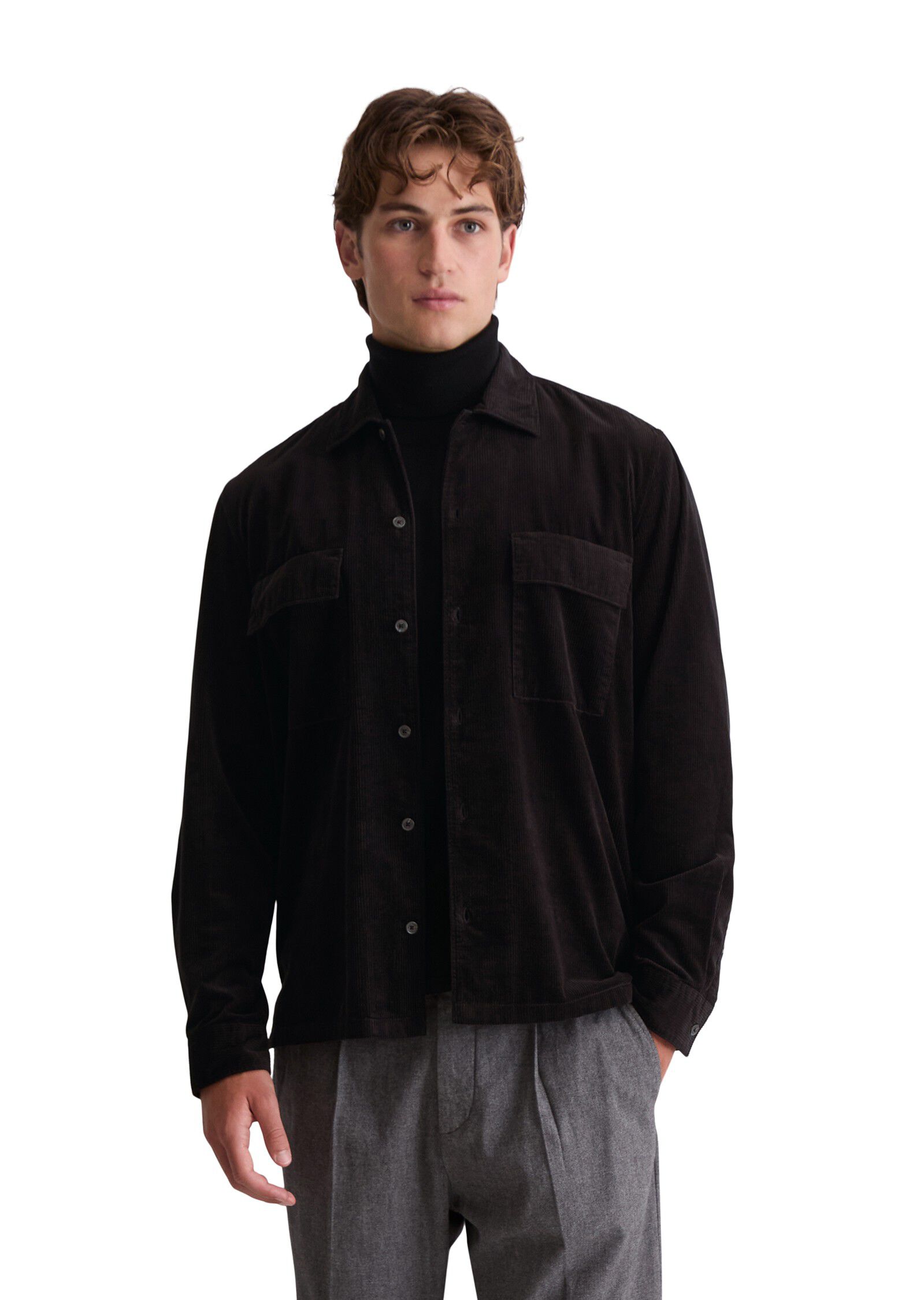 Camp collar, two flap pockets, stra