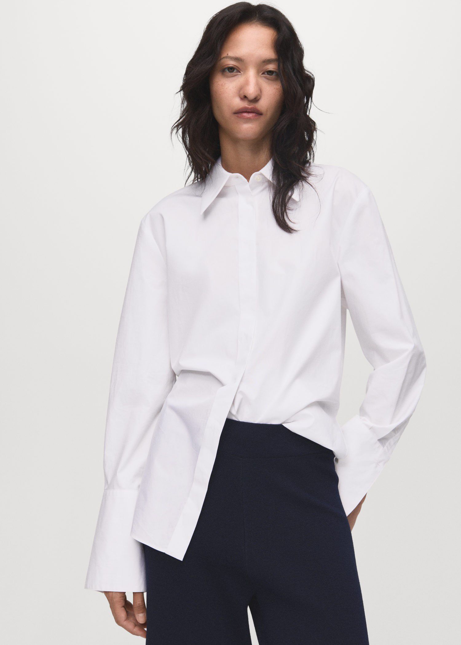 Fine-knit straight-fit trousers