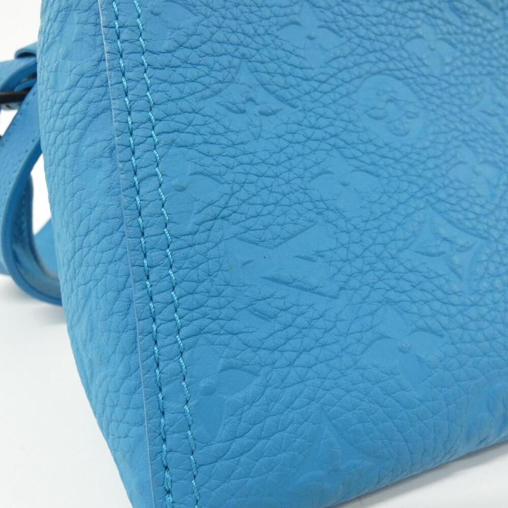 Louis Vuitton Messenger