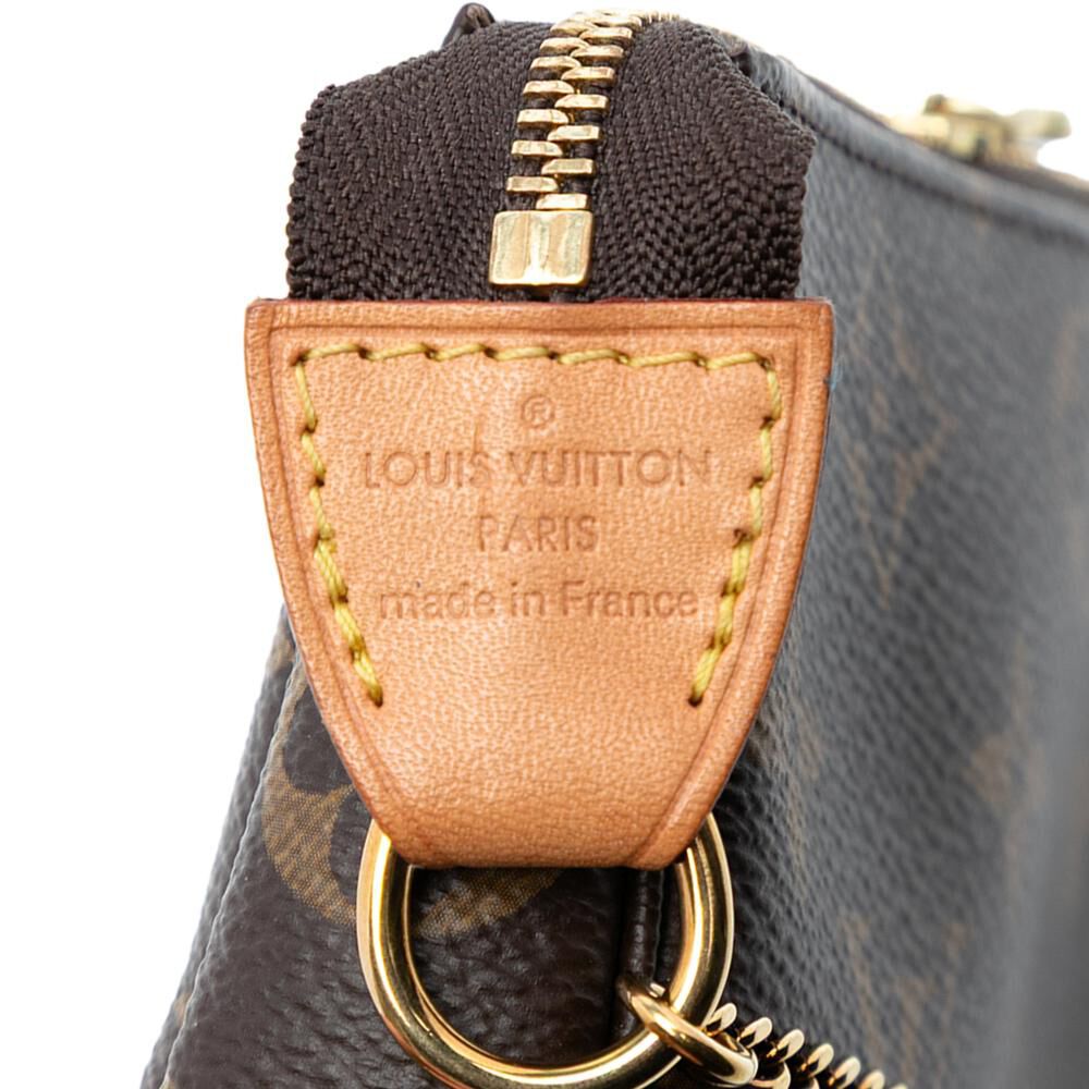 Louis Vuitton Pochette Accessoires