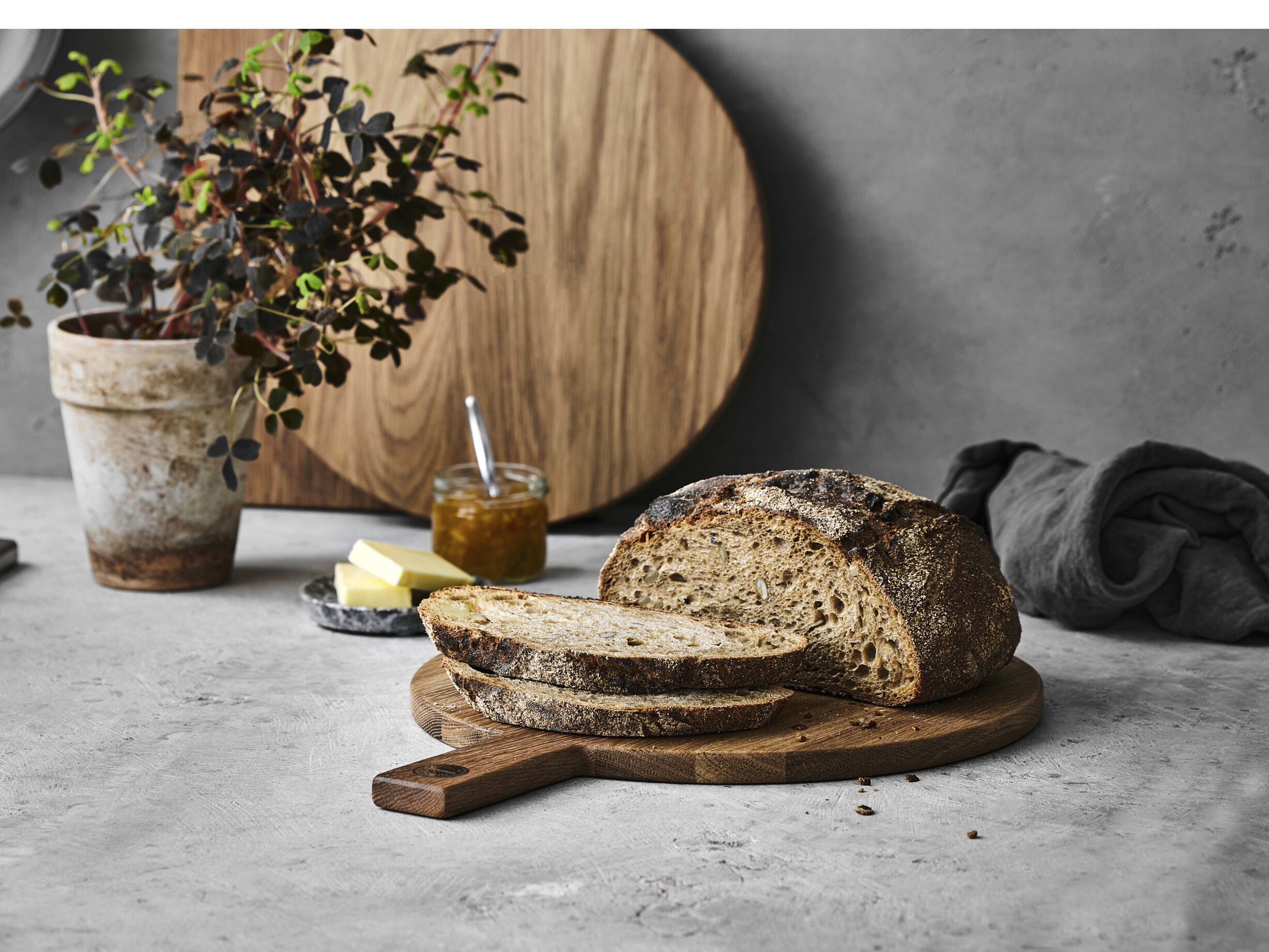 Sk&auml;r-/ serveringsbr&auml;da Douron 40,6 x 30,5 x 1,5 cm Ek