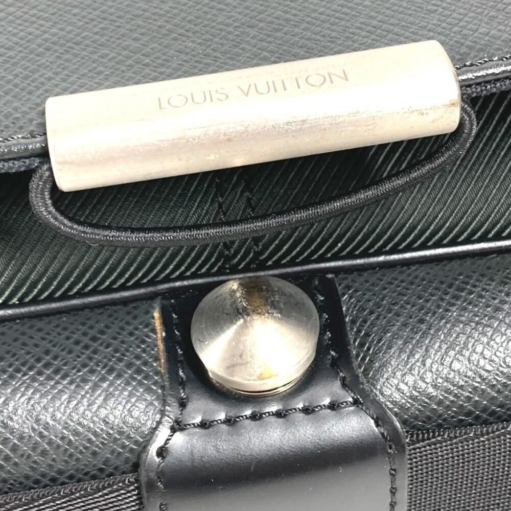 Louis Vuitton District