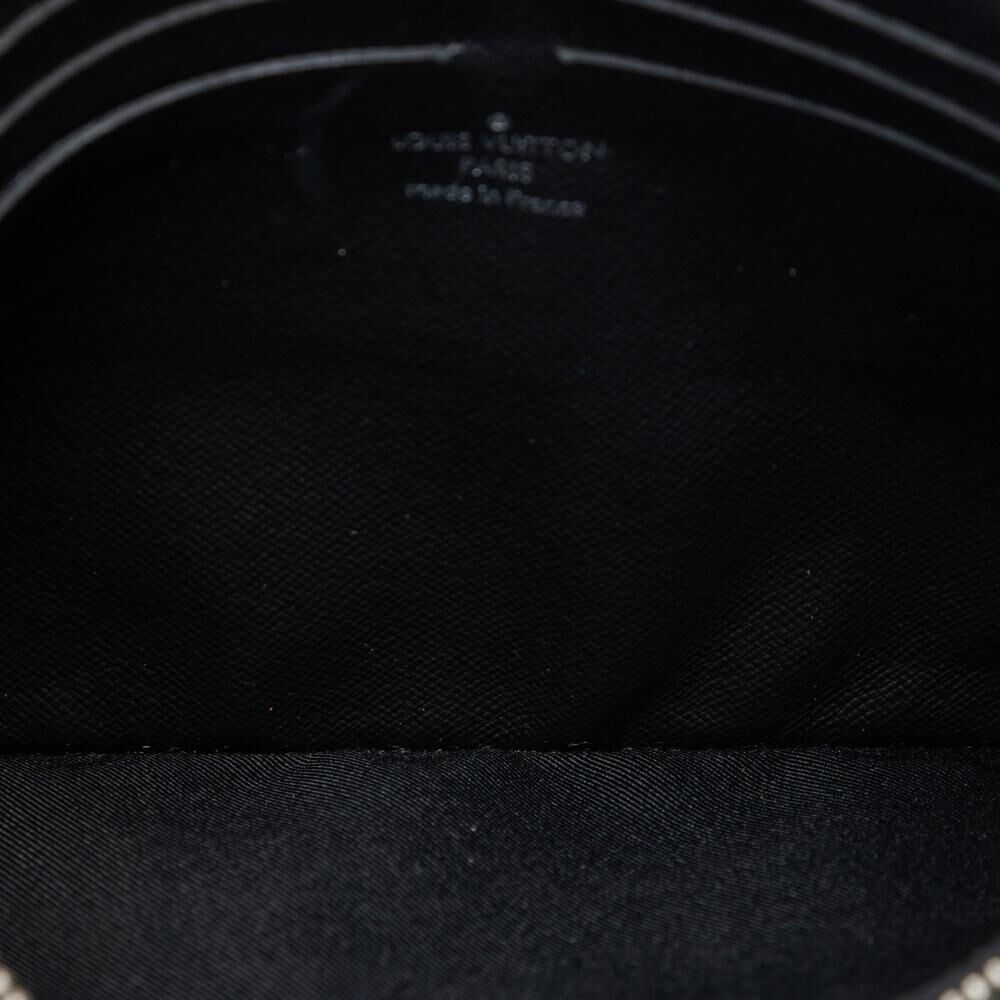 Louis Vuitton Clutch