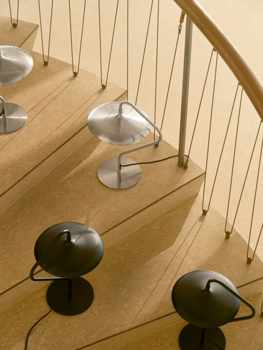 ARTIST TABLE LED STAINLESS STEEL