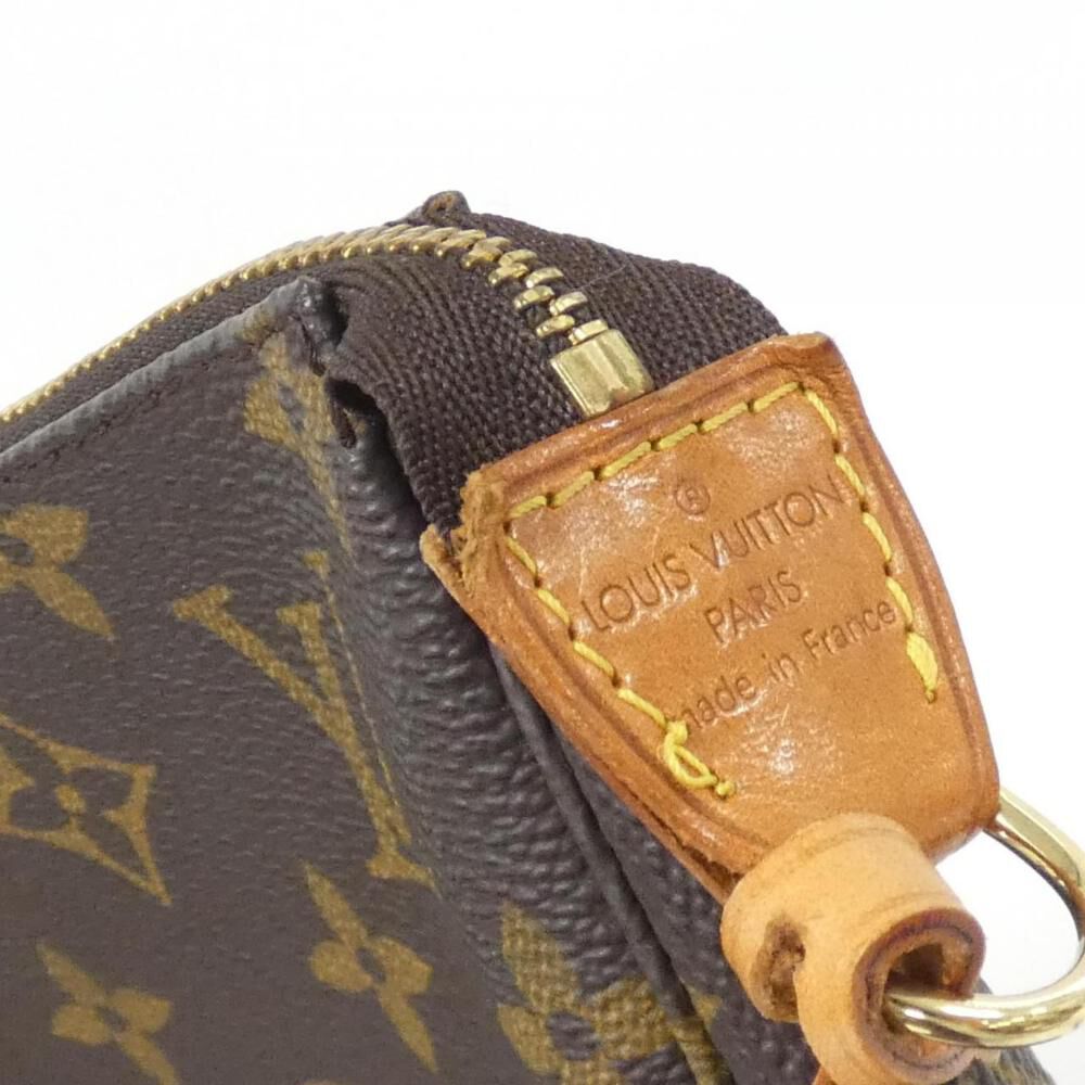 Louis Vuitton Pochette Accessoires