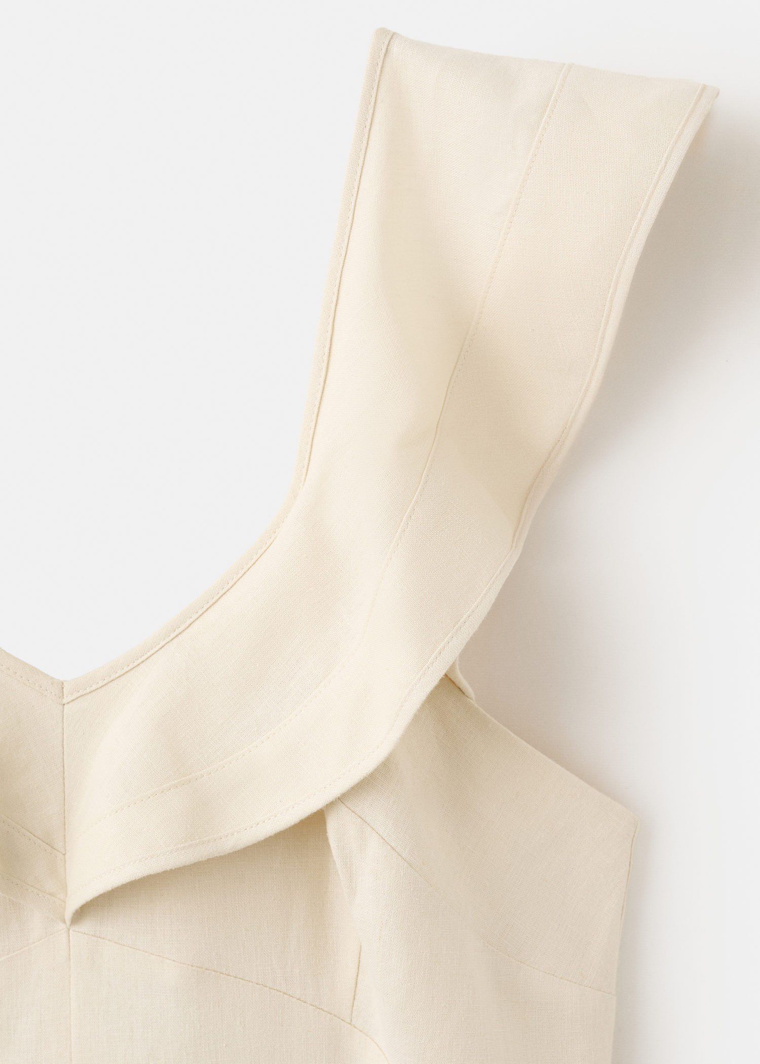 Ruffled linen dress