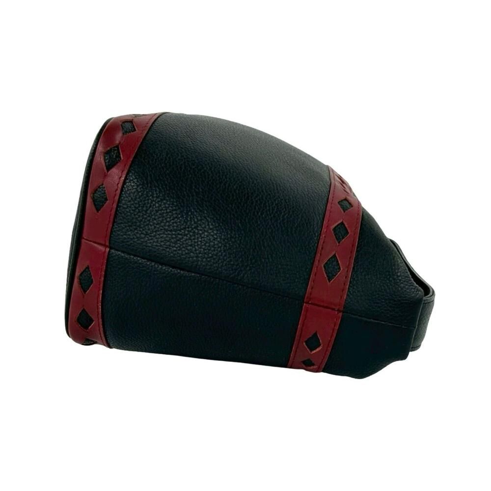 Yves Saint Laurent Handbag