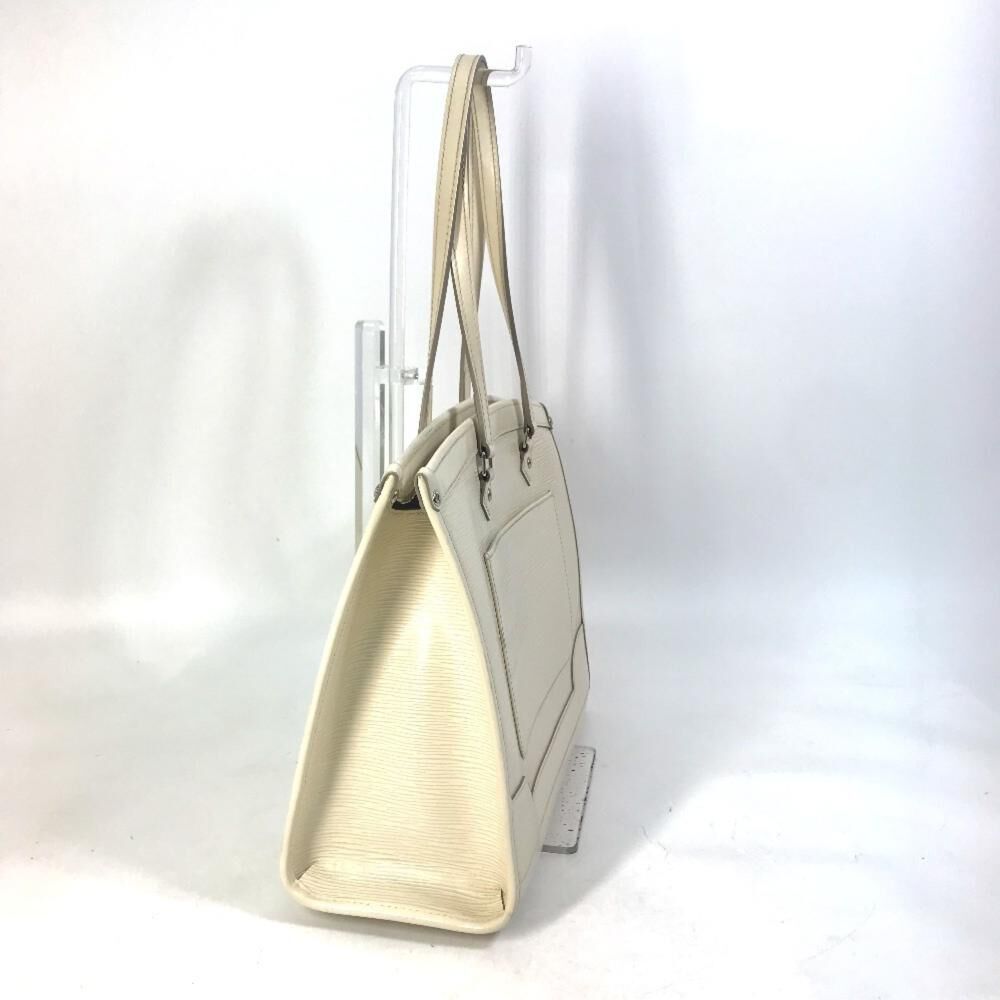 Louis Vuitton Madeleine