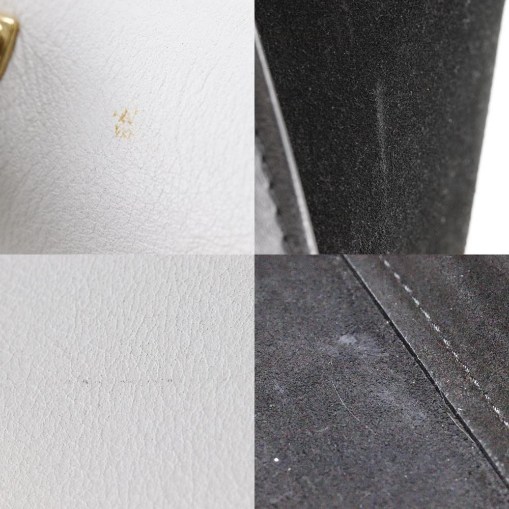 C&eacute;line Trapeze