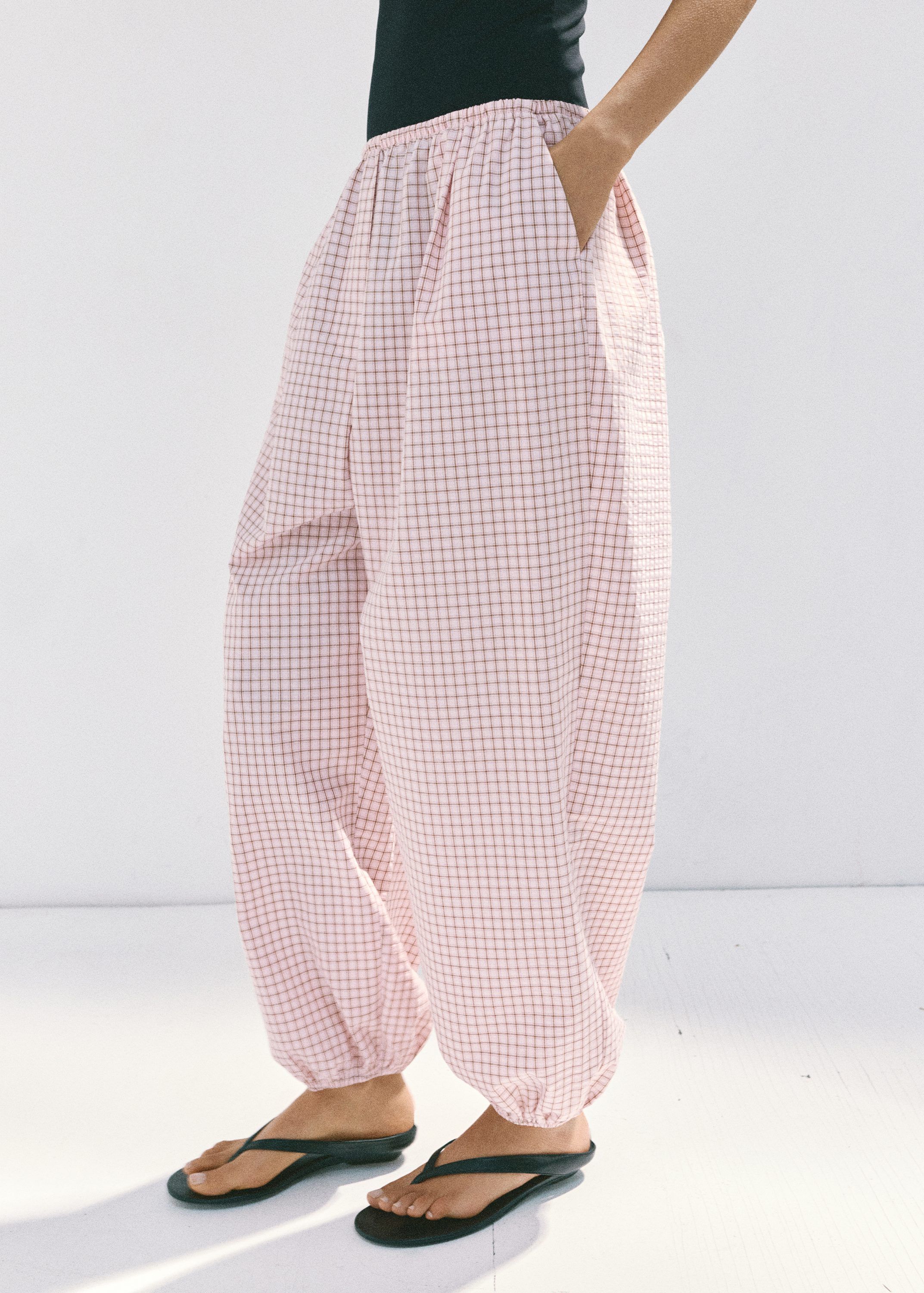 Checked slouchy trousers