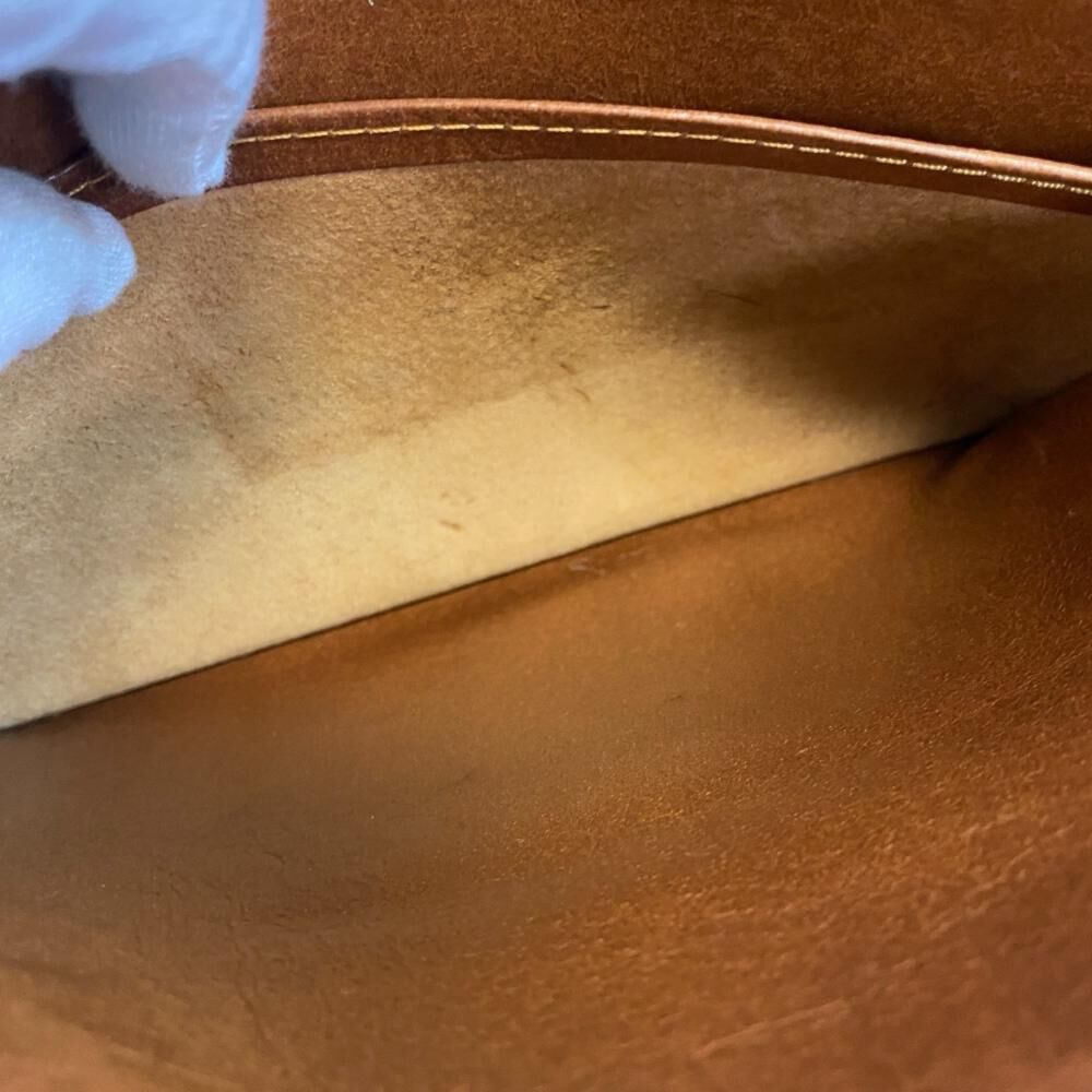 Louis Vuitton Clutch